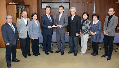 2016